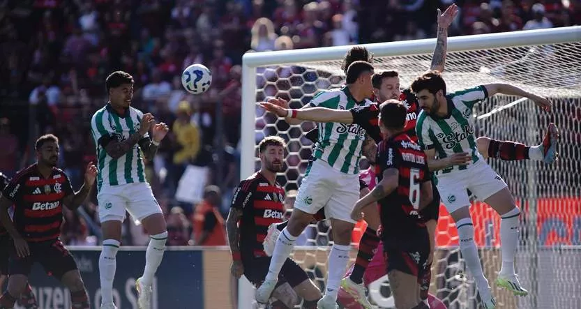 Juventude 0 x 2 Flamengo - Mengão joga pro gasto e segue líder isolado 2 Brasileirão - 2025