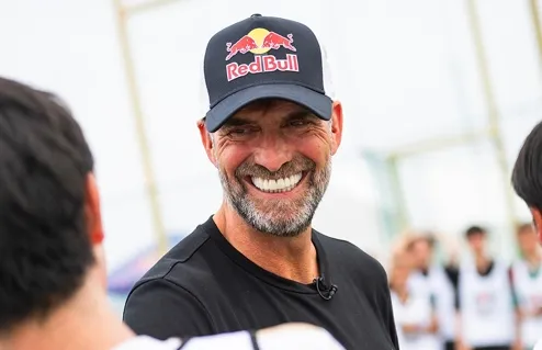 Klopp celebra liberdade após aposentadoria como treinador: “É um prazer fazer isso agora”