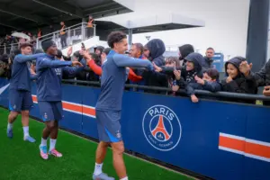 Marquinhos amplia lista de desfalques do PSG e vira dúvida na seleção brasileira