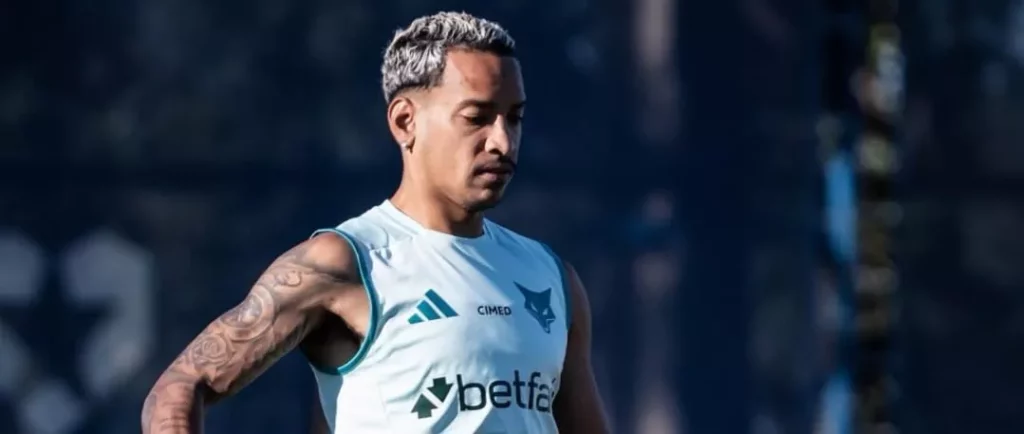 Matheus Pereira se machuca e pode desfalcar Cruzeiro na Copa do Brasil