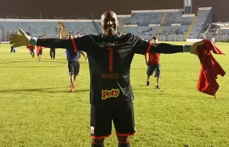 Despedida emociona fãs: ex-goleiro Neneca é homenageado em Mato Grosso 2 Neneca Botafogo SP 2025 2