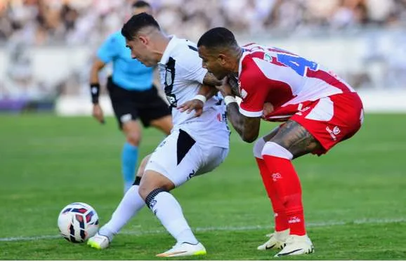 Ponte Preta 1 x 1 Náutico - Festa adiada no Majestoso 2 Ponte Preta Nautico Julio CEsar Costa 2