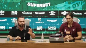 Presidente do Fluminense apresenta Zubeldía, mas mantém mágoa com Renato