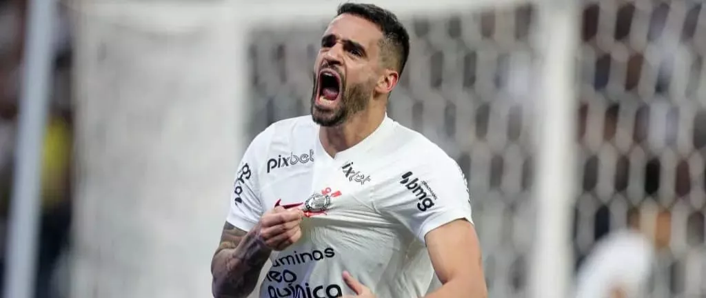 Renato Augusto em ação pelo Corinthians (Foto: Rodrigo Coca-SCCP)