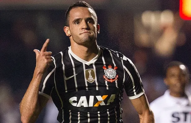 Renato Augusto revela crises ansiedade e paixão pelo Corinthians