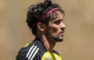 Scarpa se destaca no Atlético-MG e ganha fôlego no caso das criptomoedas