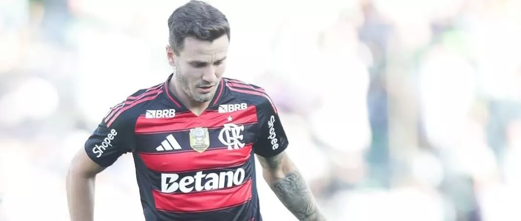 Saúl em ação pelo Flamengo (Foto: Gilvan de Souza-CRF)