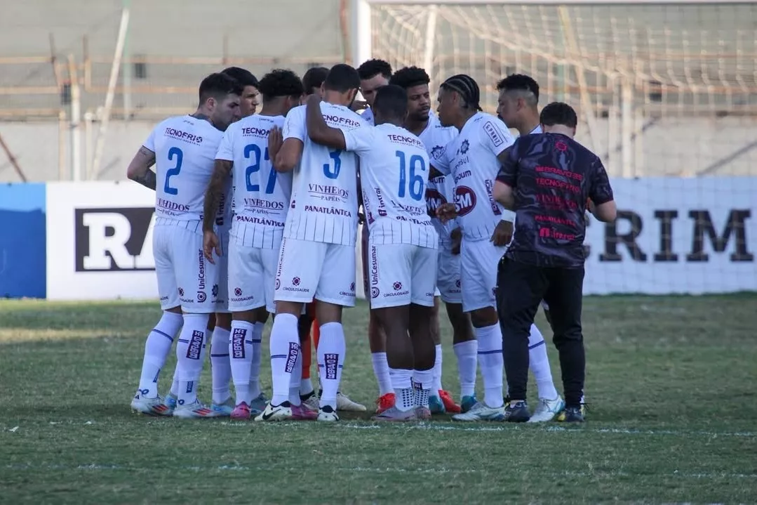 Júnior Rocha, do Caxias, elogia adversários do Quadrangular