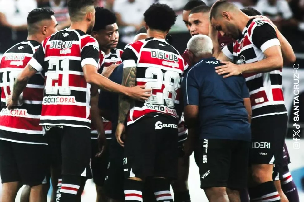 Santa Cruz depende da defesa para garantir acesso à Série C