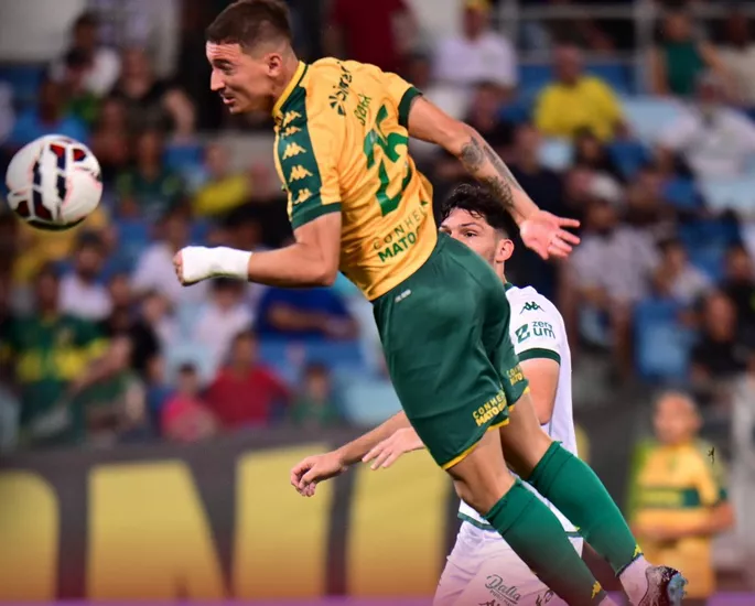 Cuiabá vence Chapecoense em duelo direto pelo G-4 da Série B