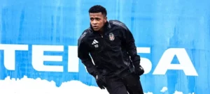 Cruzeiro anuncia Keny Arroyo e fecha contrato até 2029