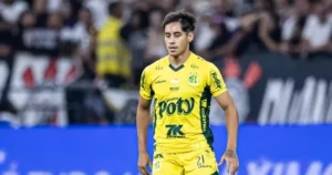 José Aldo se destaca na adaptação ao Mirassol no Brasileirão