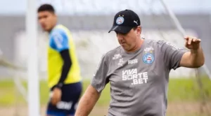 Bahia mal celebra título e já mira confronto decisivo com o Fluminense