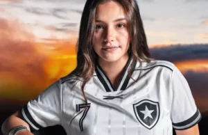 Botafogo lança camisa branca inspirada nos anos 90 para 2025