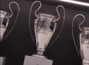 Real Madrid exibe 15 taças da Champions em novo túnel do Bernabéu
