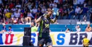Goleiro Gabriel brilha e é destaque do Sport no Brasileirão 2025