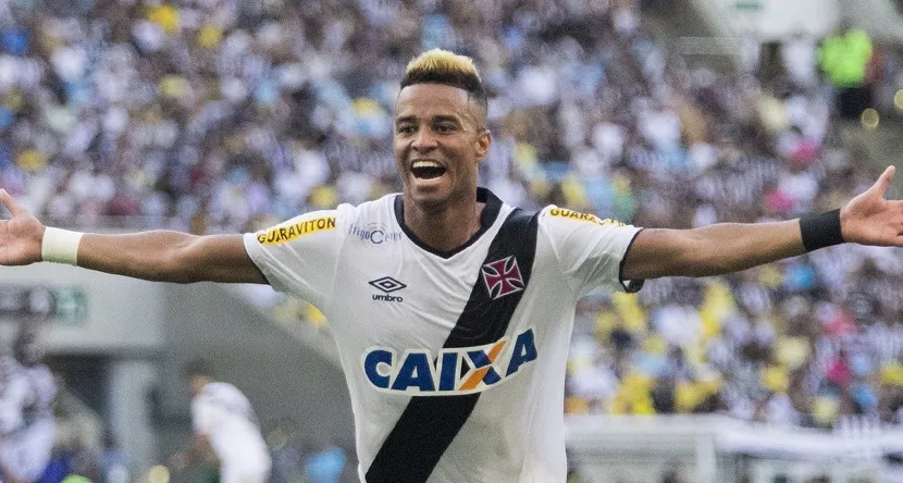 Rafael Silva relembra gols decisivos por Vasco no Carioca 2015