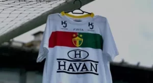 Brusque sob investigação após injúria racial contra atacante do Náutico