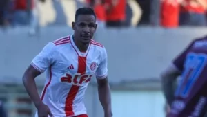 Internacional garante prioridade se Fernando quiser retomar a carreira