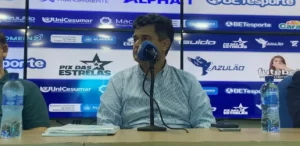 CSA vê dívida disparar e junta promete novas eleições em 90 dias