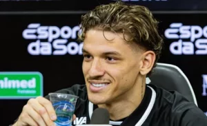 “Chego para ajudá-lo”, afirma Lucca sobre concorrência no ataque do Ceará