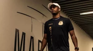 Carlos Eduardo mira 1º gol pelo Mirassol no Brasileirão 2025