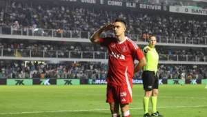 Internacional enfrenta Palmeiras desfalcado e mira reação no Brasileirão
