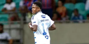 Sinisterra volta ao Cruzeiro e deve encarar o Flamengo no Maracanã