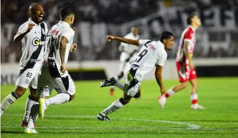 Que volta por cima do treinador Marcelo Fernandes! 2 Série C - 2025