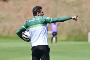 Série B: Valentim destaca fator psicológico em vitória do América-MG