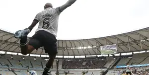 Botafogo perde invencibilidade e vê pressão crescer no Brasileirão
