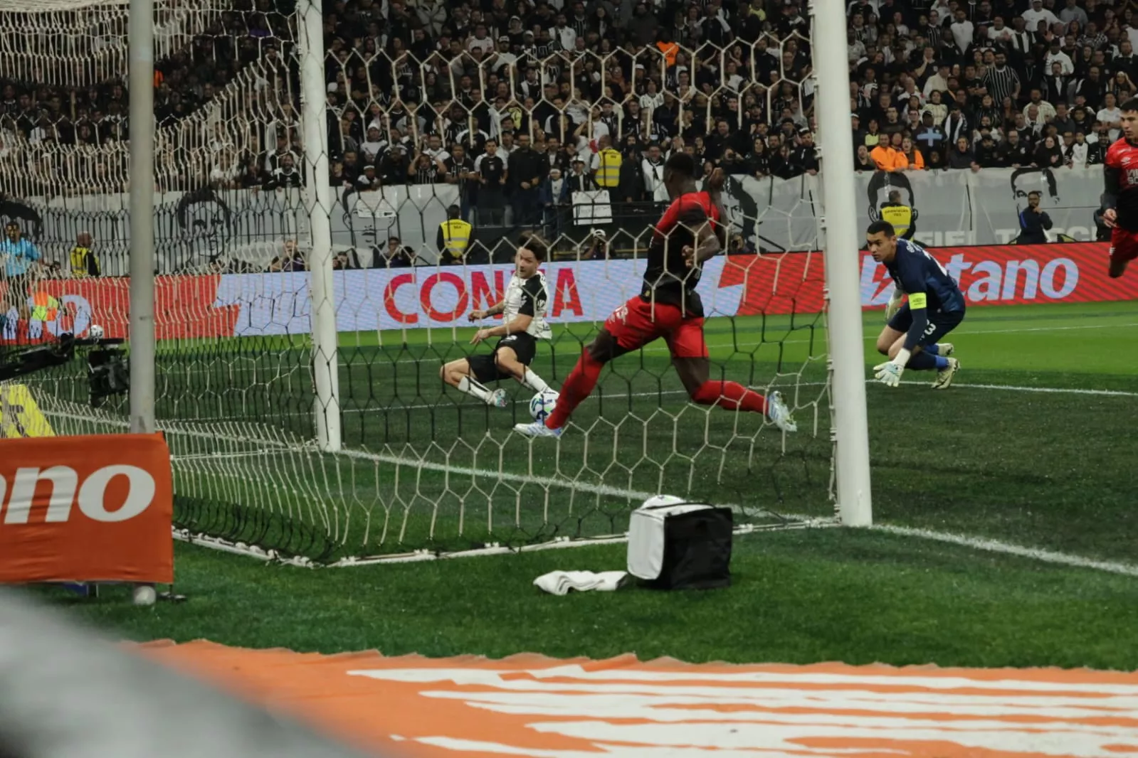 WhatsApp Image 2025 09 10 at 22.37.143