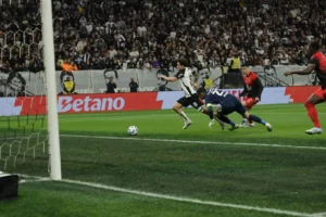 Corinthians 2 x 0 Athletico-PR - Timão é semifinalista da Copa do Brasil