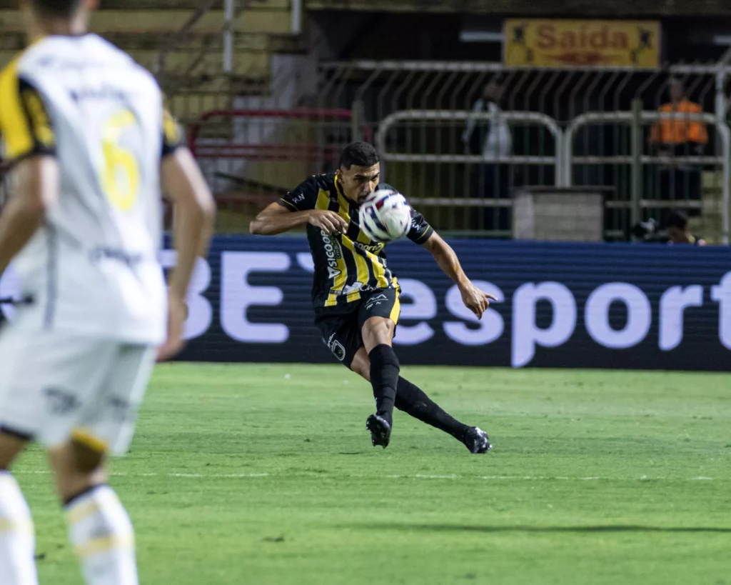 SÉRIE B: Em noite de empates, Coritiba mantém liderança isolada 2 WhatsApp Image 2025 09 12 at 19.53.01