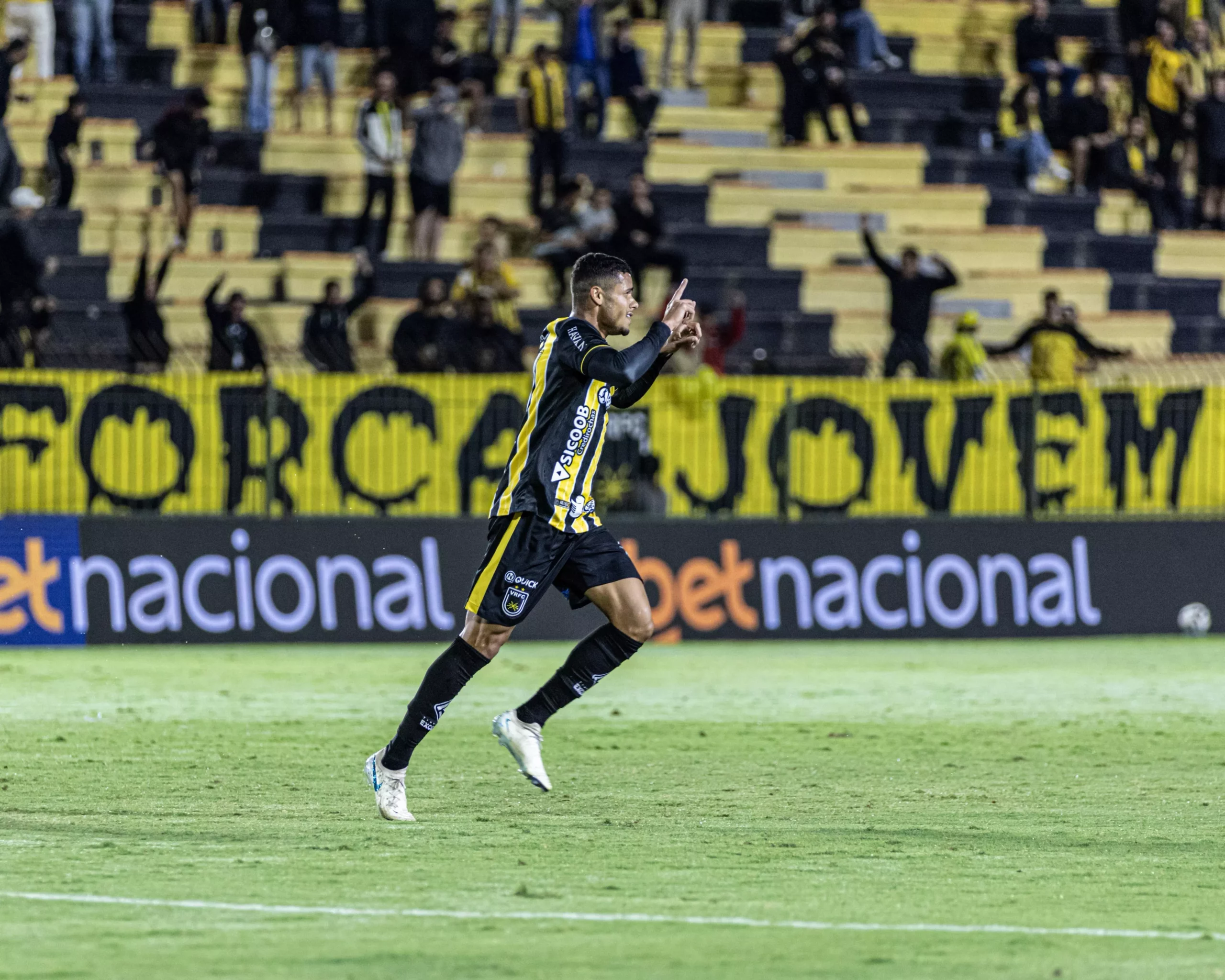 Volta Redonda 2 x 1 Remo – Voltaço marca no apagar das luzes e deixa a vice-lanterna