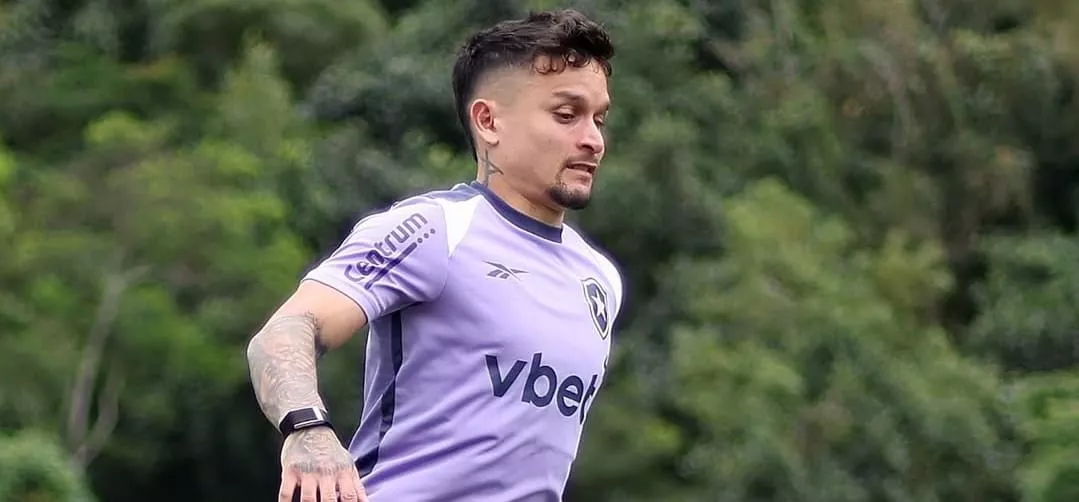 Dupla avança em recuperação e deve reforçar o Botafogo contra o Grêmio