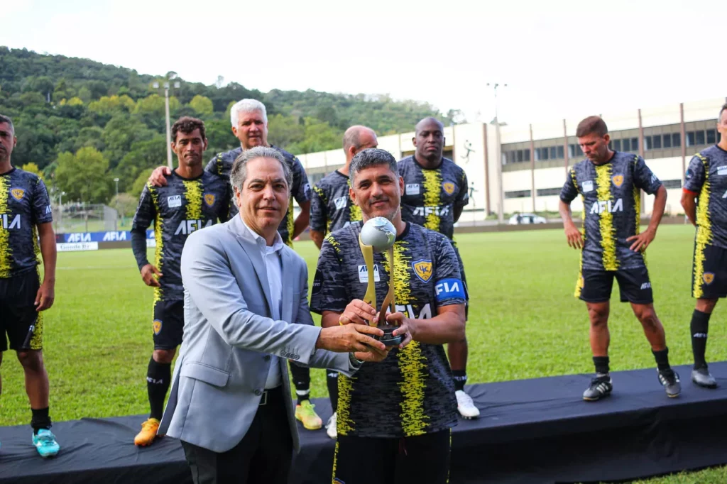 Zagueiro ex Colombia disputara a Copa AFIA 2