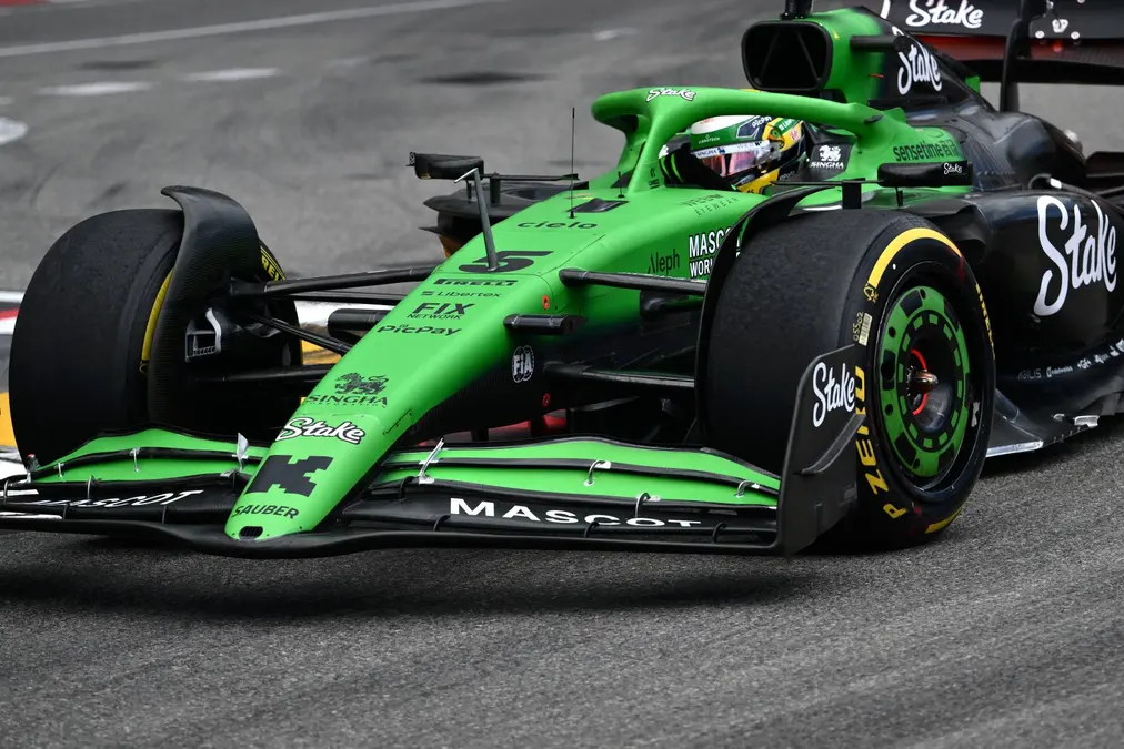 Bortoleto reclama do vento, mas vê GP do Azerbaijão com otimismo