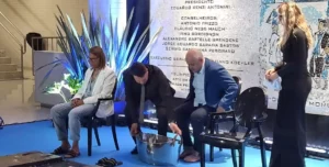 Marianita faz história e entra na Calçada da Fama do Grêmio