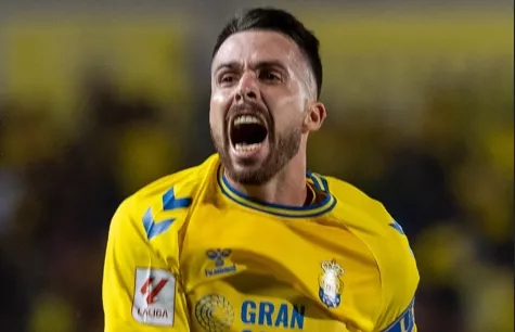 Capitão do Las Palmas volta após superar câncer pela segunda vez