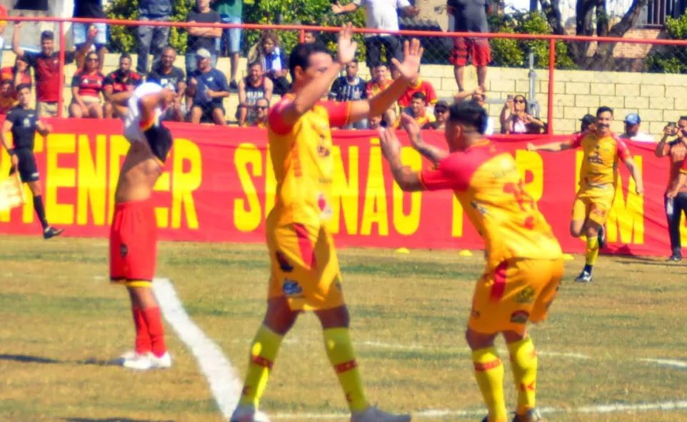 Atacante com passagens por diversos clubes no Brasil estreia com gol no futebol amador de Sorocaba