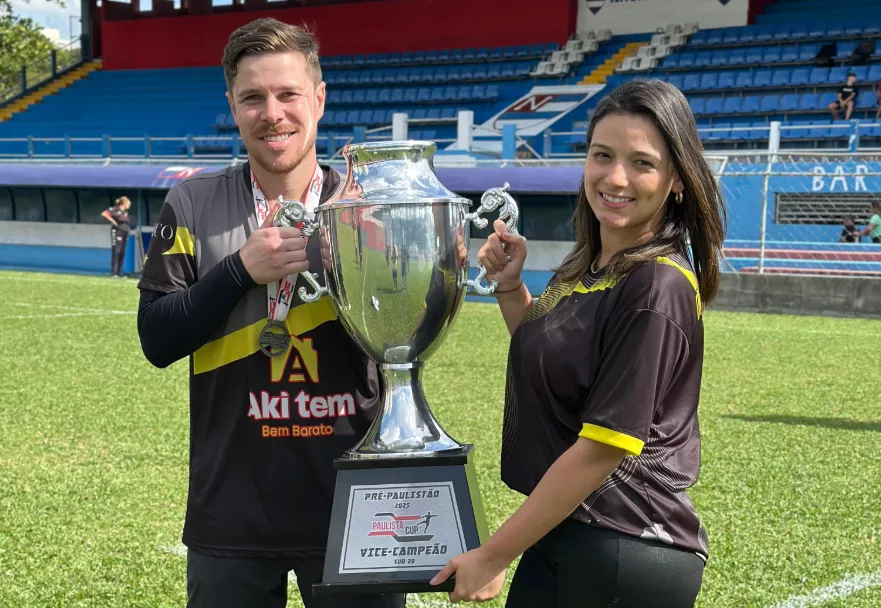 Willian Renzulli: O Técnico que Levou o Sporting Paulinense à Elite do Futebol Paulista 2 gNWhuGtu image