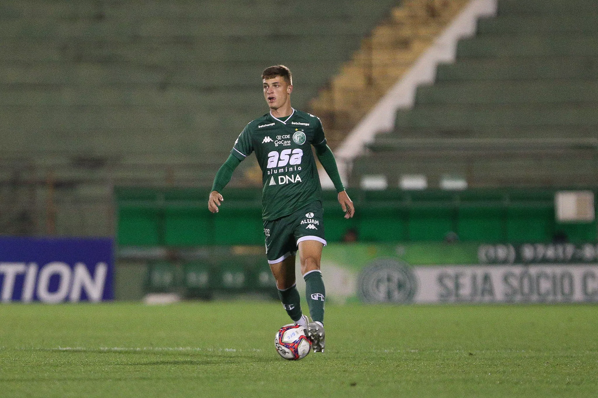 Em meio ao quadrangular da Série C, Guarani anuncia saída de dois jogadores