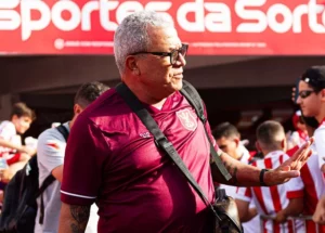 Técnico do Náutico minimiza críticas da torcida: 