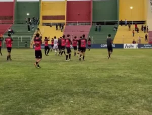 PAULISTA SUB-17: Itaquaquecetuba vence e embola o Grupo 28