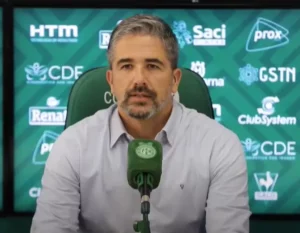 Botafogo-PB negocia com executivo de futebol ex-Guarani