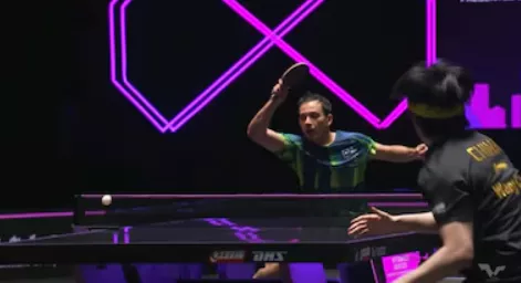 Hugo Calderano é superado pelo número 2 do mundo e fica com o vice no WTT de Macau