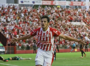 Série B: CRB encaminha retorno de meia que está no Náutico