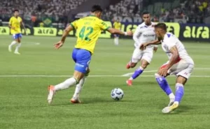 Abel Ferreira reclama de 'cobranças precoces' no Palmeiras