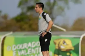 Série B: Com dedo de Eduardo Barros, Cuiabá encosta no G-4 e engata 8 jogos de invencibilidade